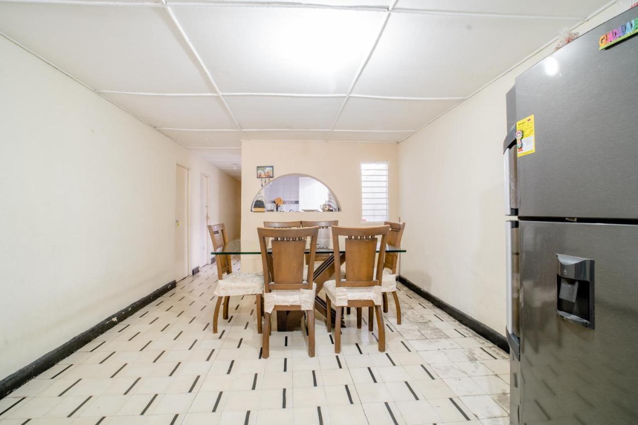 Privada En Casa De Mis Padres Barranquilla (Atlantico)